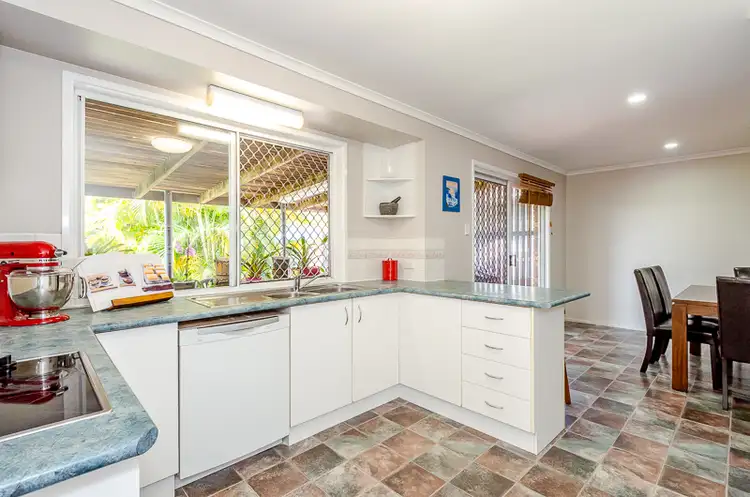 Sixth view of Homely house listing, 5 Earls Court, Telina QLD 4680