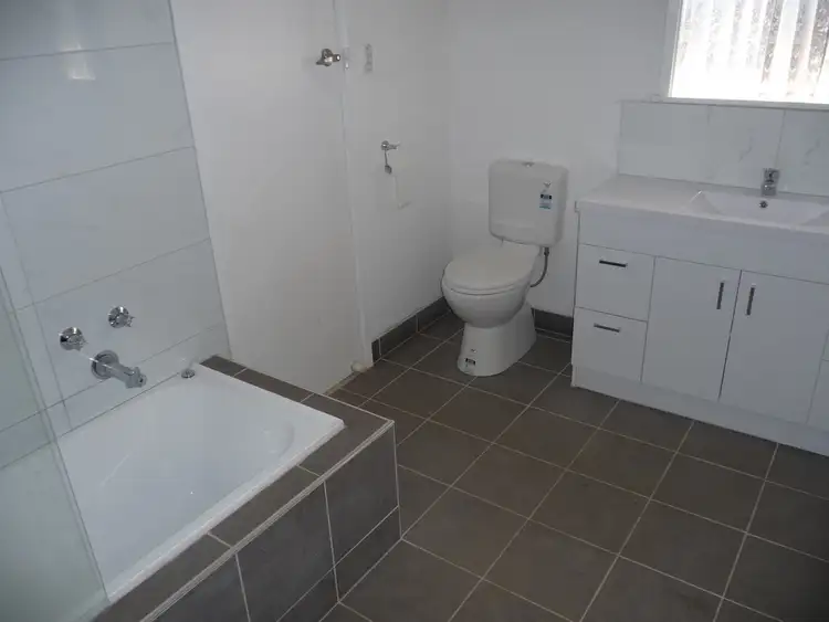 Fourth view of Homely house listing, 260 Ogilvie Avenue, Echuca VIC 3564