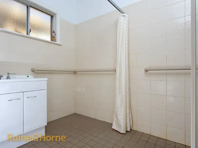 Fifth view of Homely house listing, 8 Acacia Street, Kooringal NSW 2650