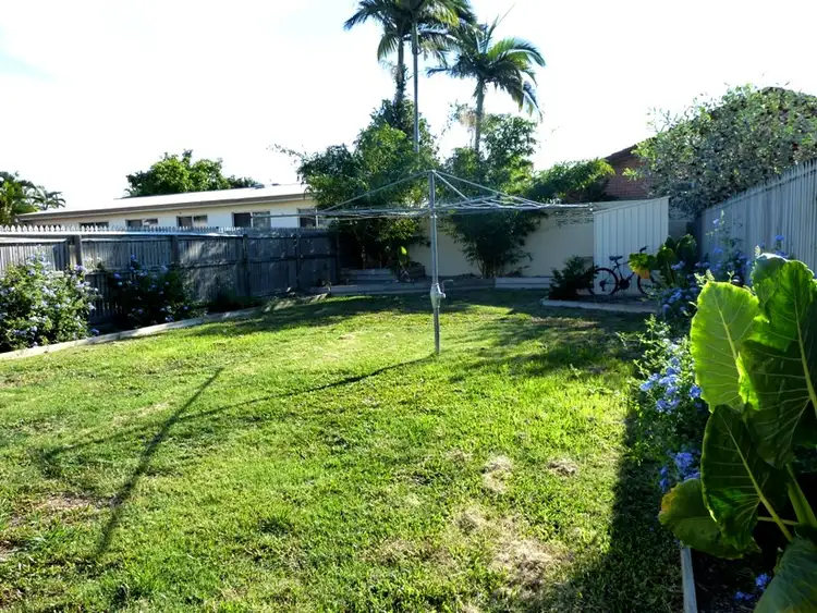 Third view of Homely semi-detached listing, 2/25 Quinn Street, Rosslea QLD 4812