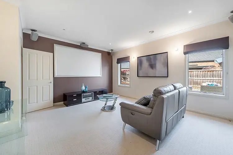 Seventh view of Homely house listing, 17 Cascade Terrace, Craigieburn VIC 3064