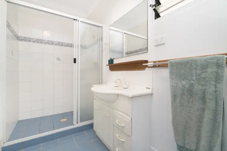 Sixth view of Homely house listing, 12 Moorhen Circuit, Bakewell NT 832