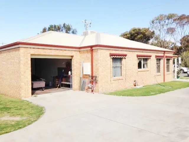 Fifth view of Homely townhouse listing, 1/76 South Road, Yarrawonga VIC 3730