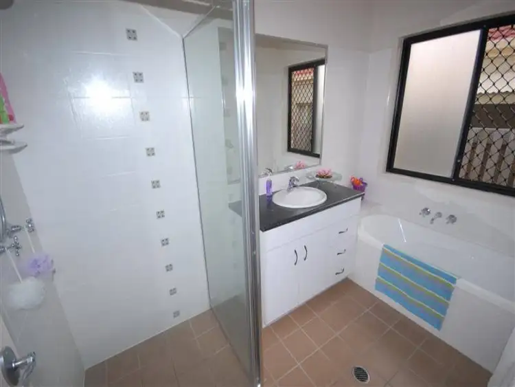 Seventh view of Homely semi-detached listing, 2/9 Entry Drive, Merrimac QLD 4226