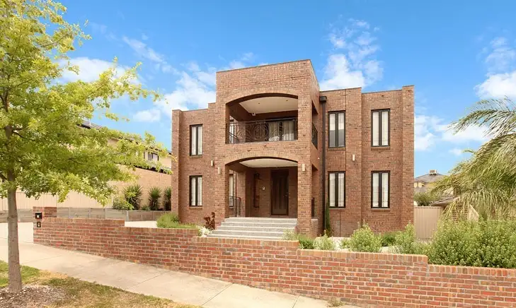 36 Fraserburgh Crescent, Greenvale VIC 3059