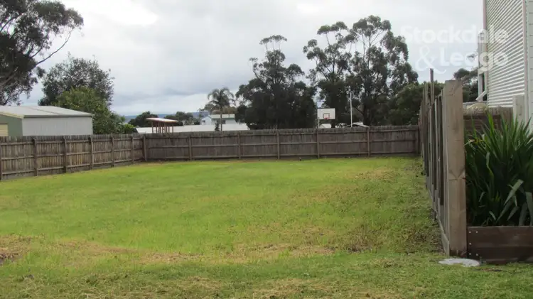 16 Helen Street, Pioneer Bay VIC 3984