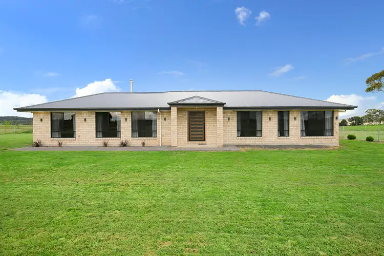 26 Rixons Road, Guyra NSW 2365