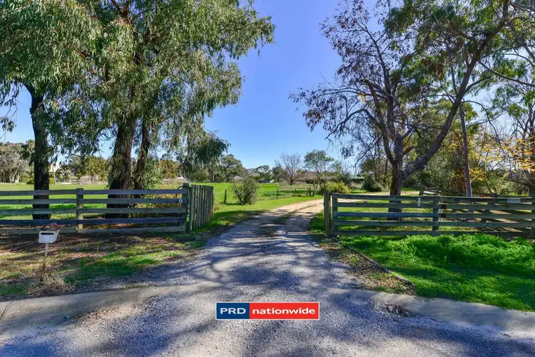 Second view of Homely house listing, 6 Ainslie Place, Tamworth NSW 2340