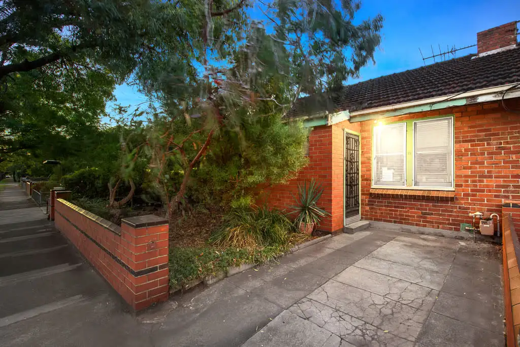 Main view of Homely house listing, 31 Dunstan Parade, Port Melbourne VIC 3207