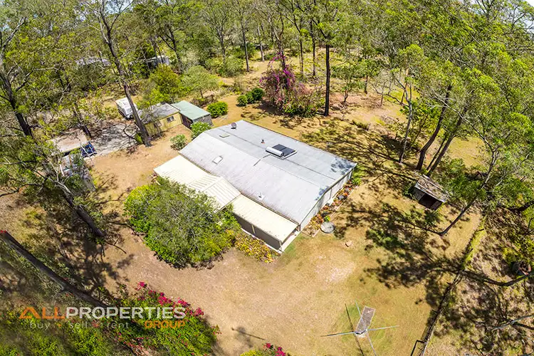 39 Smith Road, Park Ridge South QLD 4125