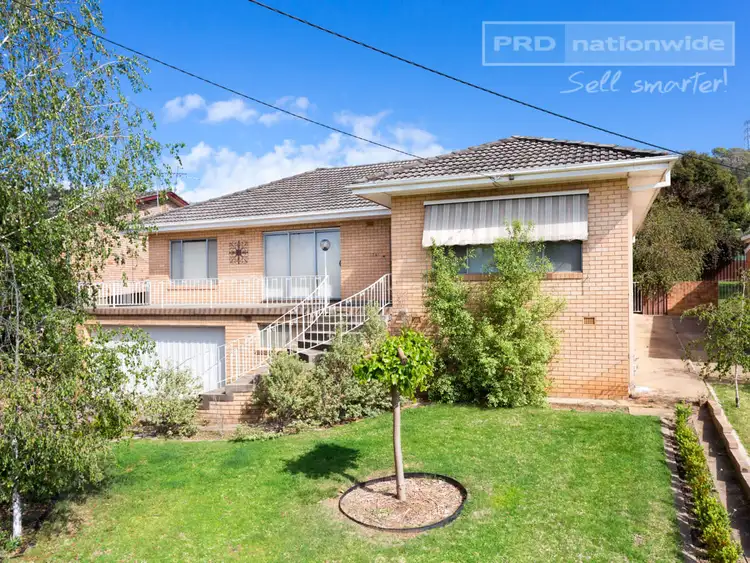 74 Meadow Street, Kooringal NSW 2650