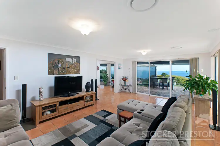 Sixth view of Homely house listing, 19 Bay Crescent, Peppermint Grove Beach WA 6271