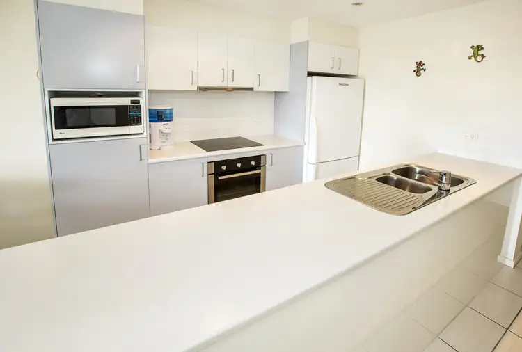 Fourth view of Homely unit listing, 3/33 Humpybong Esplanade, Redcliffe QLD 4020