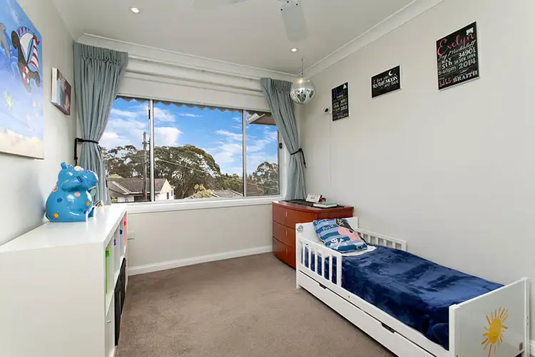 Fifth view of Homely house listing, 22 Arkana Place, Engadine NSW 2233