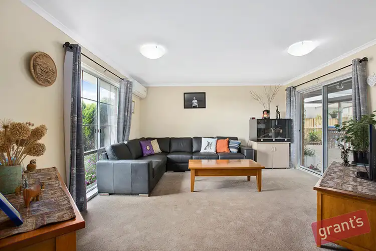 Second view of Homely house listing, 16 Rowen Court, Cranbourne North VIC 3977