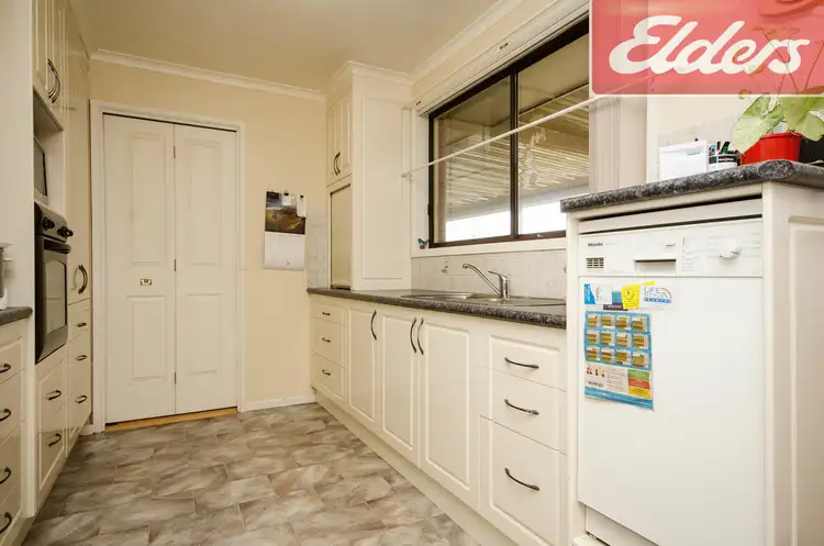 Fourth view of Homely house listing, 40 Highland Crescent, Wodonga VIC 3690