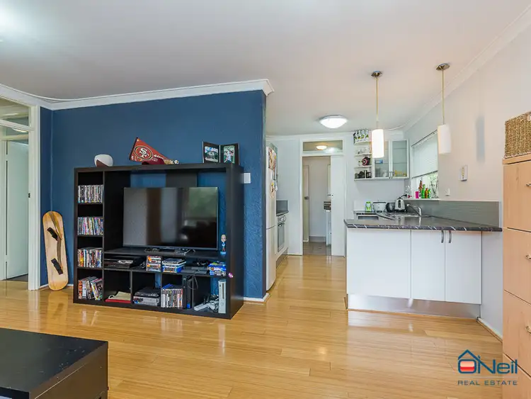 Sixth view of Homely house listing, 30 O'Sullivan Drive, Camillo WA 6111