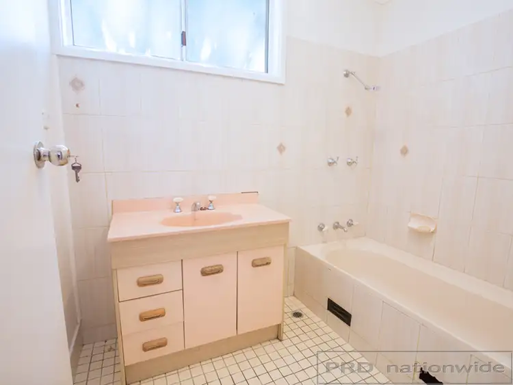 Fifth view of Homely house listing, 2 Wood Street, Gillieston Heights NSW 2321