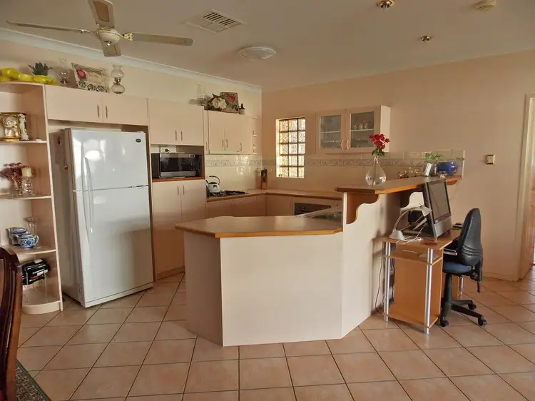 Sixth view of Homely semi-detached listing, 2/31 Terry Court, Alice Springs NT 870
