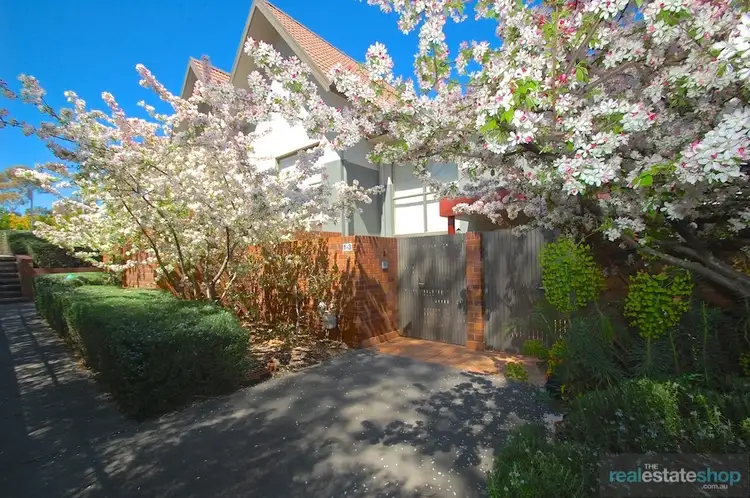 Main view of Homely townhouse listing, 3/1 Eldridge Crescent, Garran ACT 2605