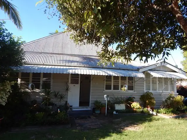 8 Arthur Street, Woodend QLD 4305