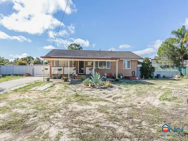 42 Grasmere Way, Kelmscott WA 6111