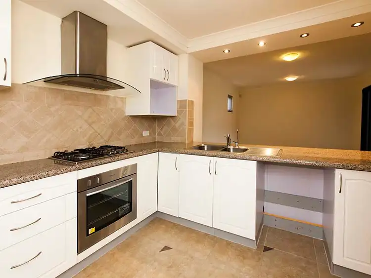 Seventh view of Homely townhouse listing, 20c Kilmurray Way, Balga WA 6061