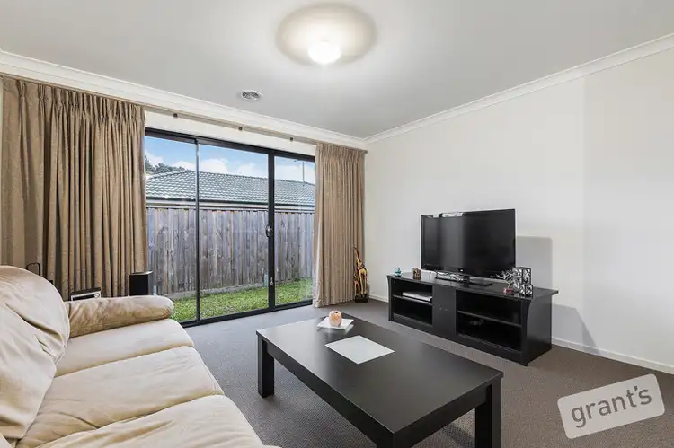 Fourth view of Homely house listing, 8 Armidale Drive, Pakenham VIC 3810