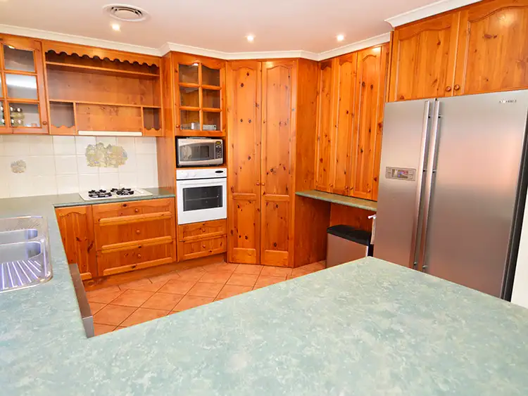 Fourth view of Homely house listing, 5 Heazlewood Avenue, Red Cliffs VIC 3496