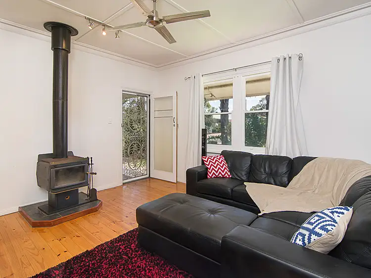 Second view of Homely house listing, 4 Fennell Street, Strathalbyn SA 5255