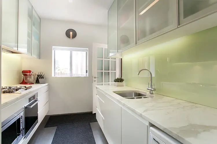 Main view of Homely unit listing, 2/6 The Crescent, Manly NSW 2095