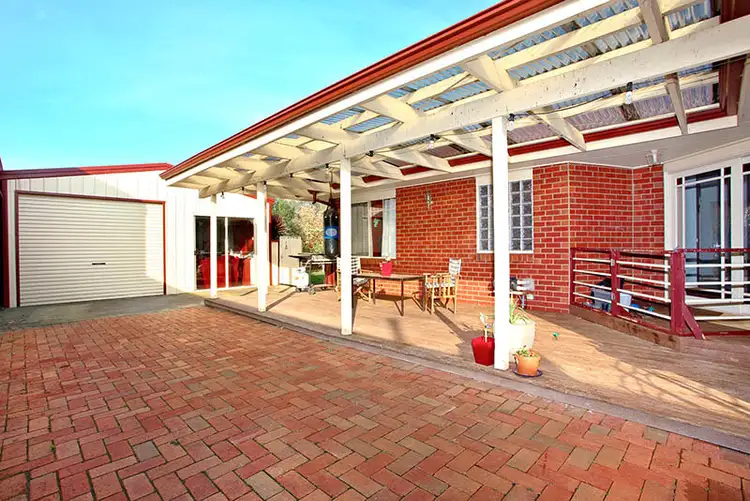 Fourth view of Homely house listing, 2 Swindon Court, Lara VIC 3212