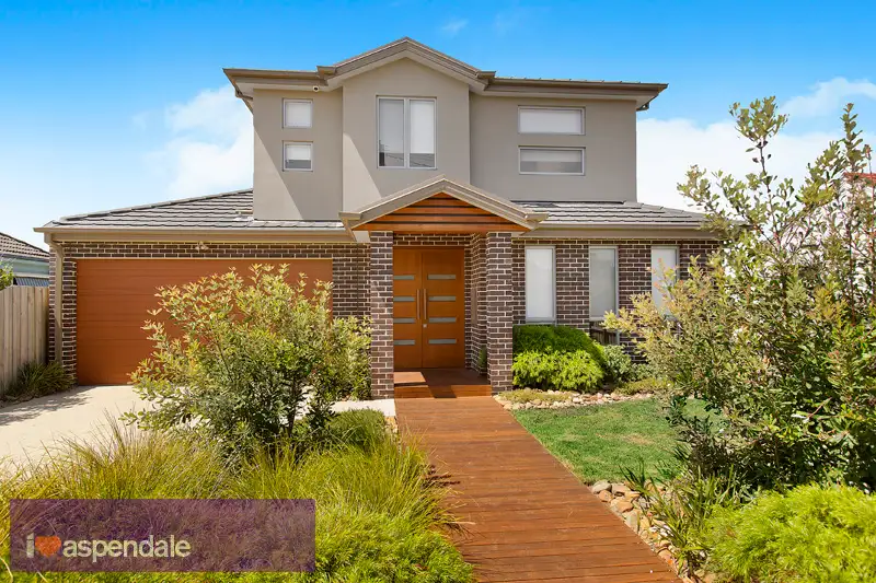 Main view of Homely townhouse listing, 1/8 Mountview Street, Aspendale VIC 3195