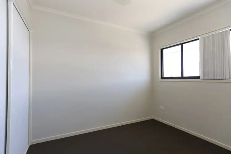 Seventh view of Homely house listing, 5/7 Bilgola Place, Blacks Beach QLD 4740