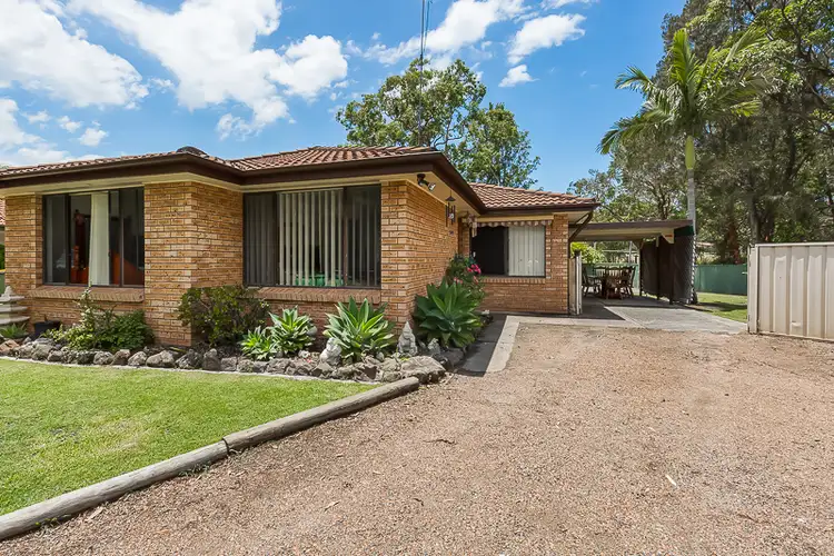 4 Canberry Close, Buff Point NSW 2262