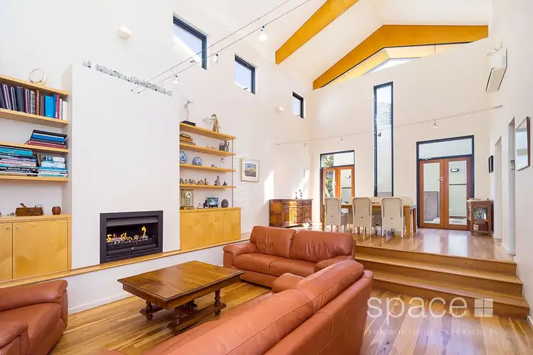 14 Hooley Street, Swanbourne WA 6010