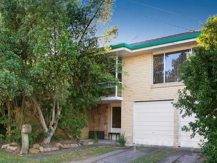 4 Larwood Street, Upper Mount Gravatt QLD 4122