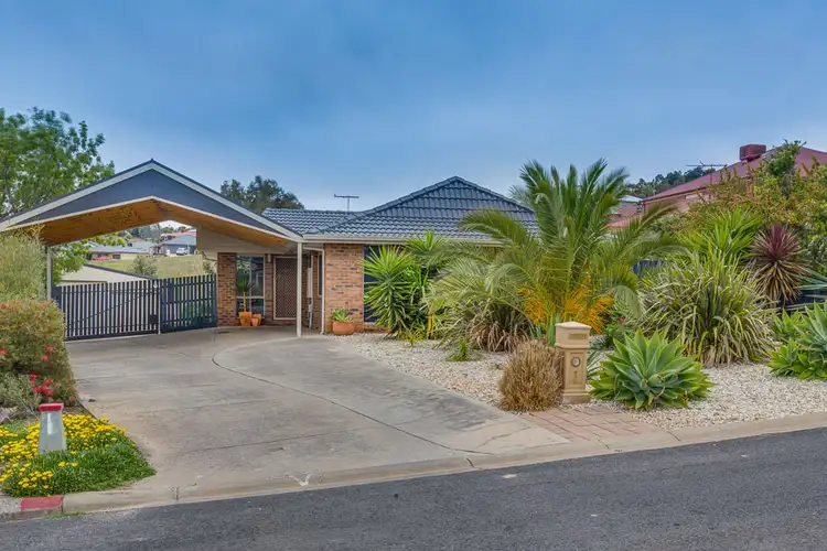 1 Pamela Court, Bacchus Marsh VIC 3340