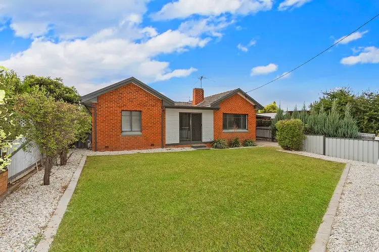 512 Hague Street, Lavington NSW 2641