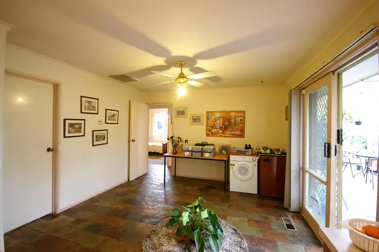 Fifth view of Homely house listing, 8 Hunter Rise, Endeavour Hills VIC 3802