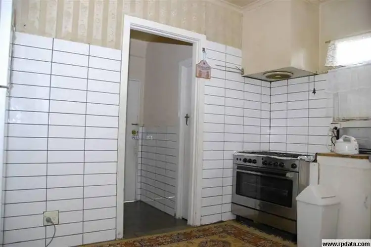 Third view of Homely house listing, 6 Lilly Pilly Ave, Doveton VIC 3177