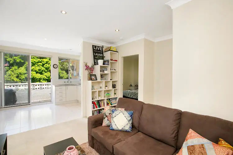17/36 Park Street, Narrabeen NSW 2101