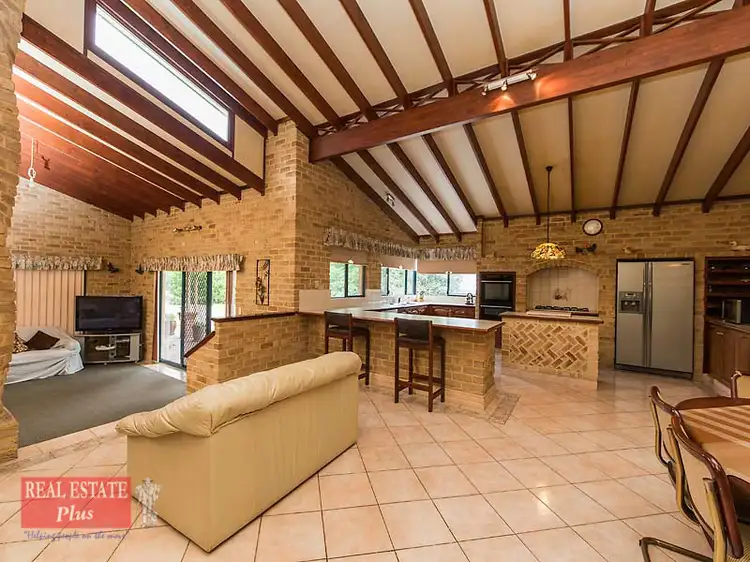 3 Hesketh Road, Greenmount WA 6056