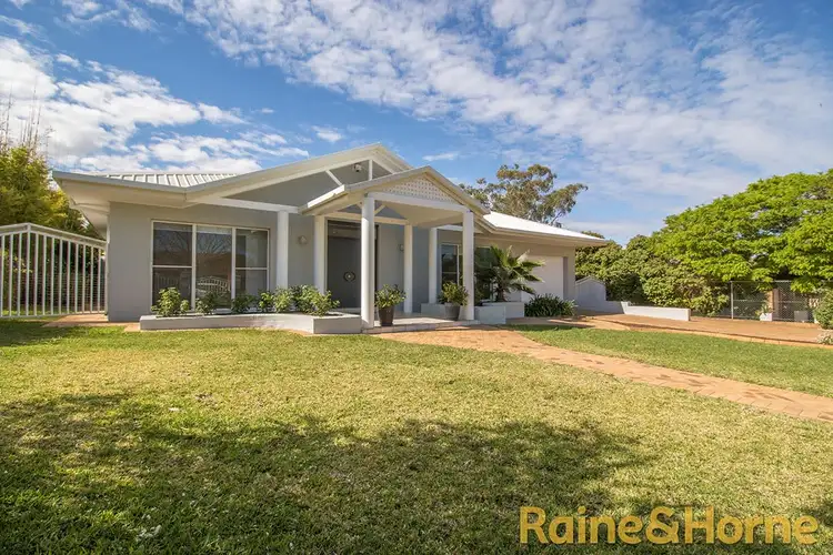 8 Willowbend Way, Dubbo NSW 2830