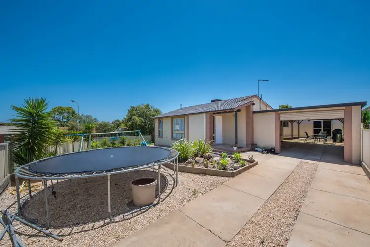 8 Kuranya Way, Morphett Vale SA 5162