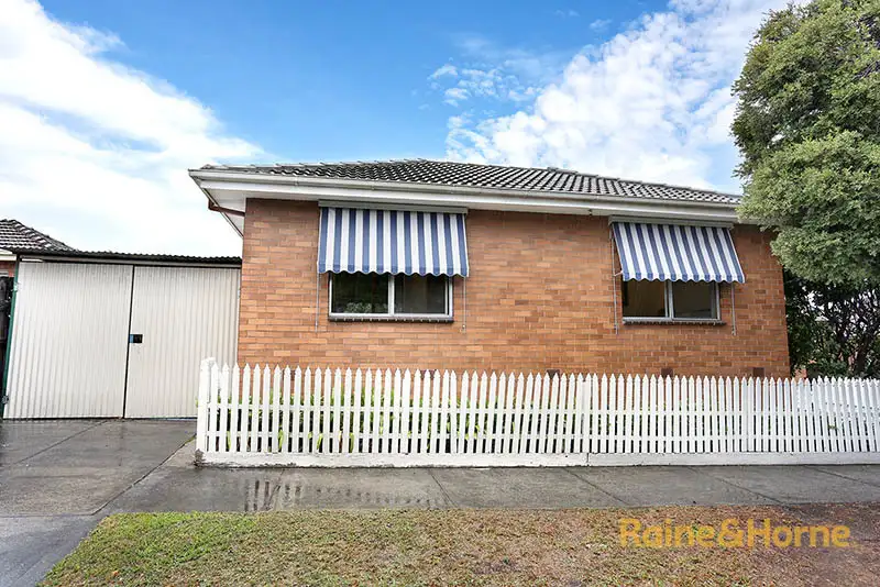 Main view of Homely unit listing, 8/22-24 Hotham Street, Preston VIC 3072