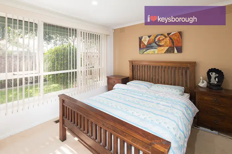 Fifth view of Homely house listing, 6 Tracey Close, Keysborough VIC 3173
