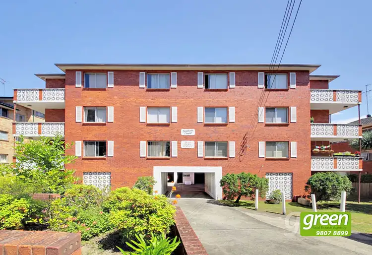 Main view of Homely unit listing, 17/18-19 Bank Street, Meadowbank NSW 2114