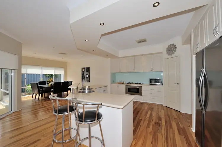 Seventh view of Homely house listing, 5 Beacon Way, Singleton WA 6175