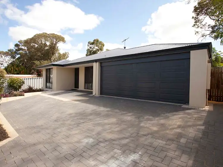 17A Arnott Court, Kelmscott WA 6111